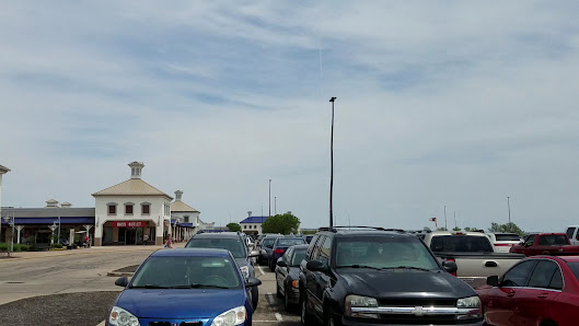 Destination Outlets photo 3