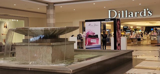 Cielo Vista Mall photo 3