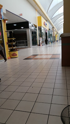 Oak Street Mall photo 4