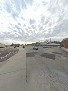 Brookwood Shopping Center photo 5