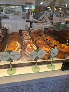 Pembroke Gardens photo 2