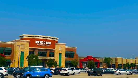 Brookfield Square photo 1