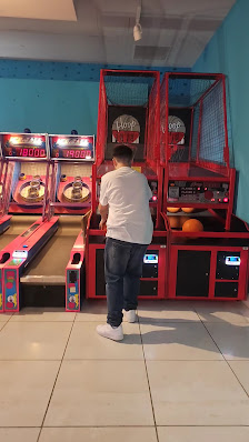 Parkway Place photo 2