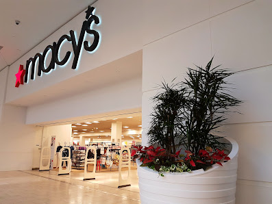 The Shops at Park Lane photo 4