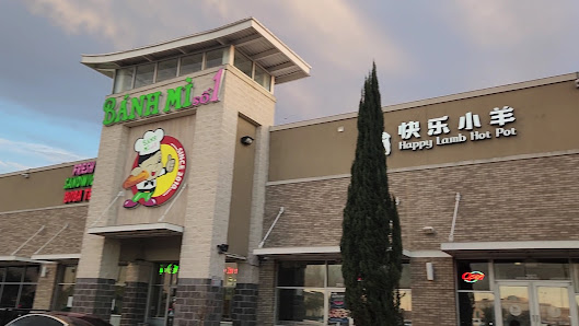 Asia Times Square photo 3