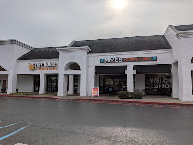 Westbury Square photo 1