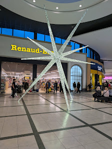 CF Carrefour Laval photo 1