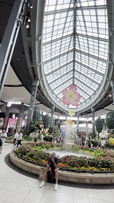 CF Carrefour Laval photo 4