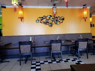 Plaza At Chapel Hills photo 3