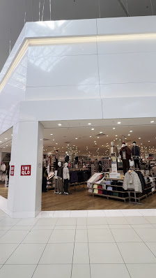 UNIQLO Florida Mall photo 3