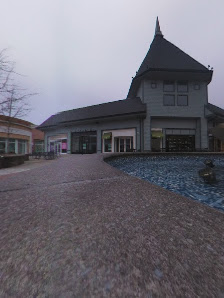 The Streets of Tanasbourne photo 7