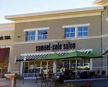 Market at Colonnade Center photo 5