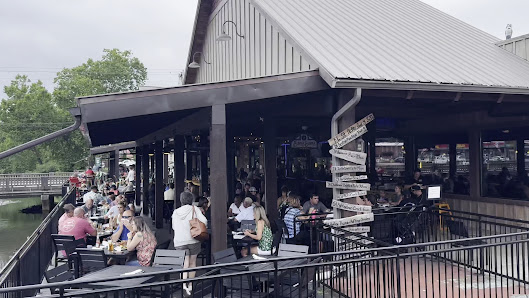 Riverwalk Shops photo 3