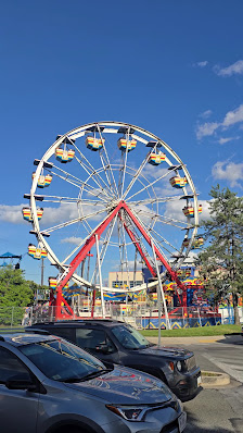 Wheaton Plaza photo 3