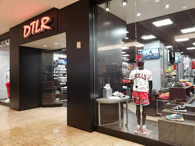 Wheaton Plaza photo 4