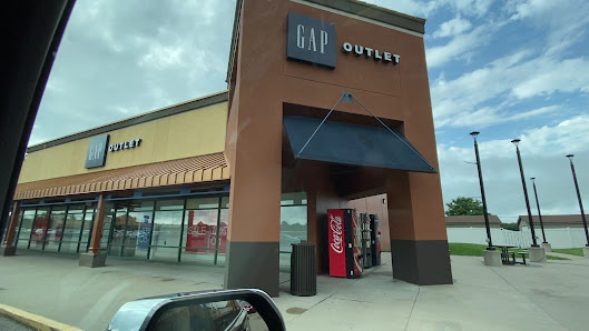 Albertville Premium Outlets photo 3