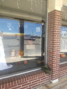 Oak Park Shopping Center photo 2