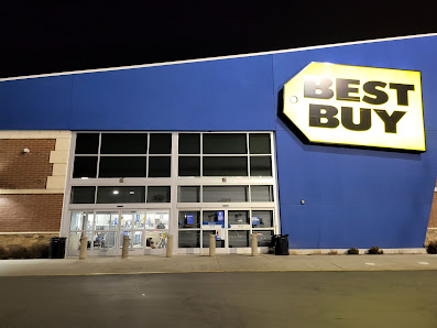 Carillon Square photo 2