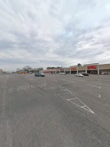 Pelham Plaza photo 3