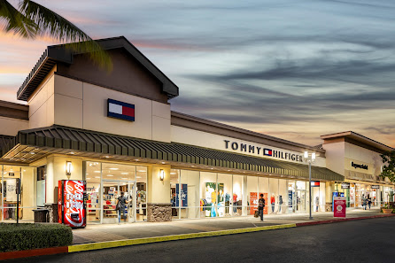 Merrimack Premium Outlets photo 6