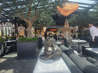 Phillips Place photo 2