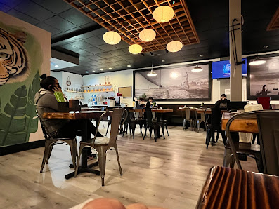 Tigard Plaza photo 4