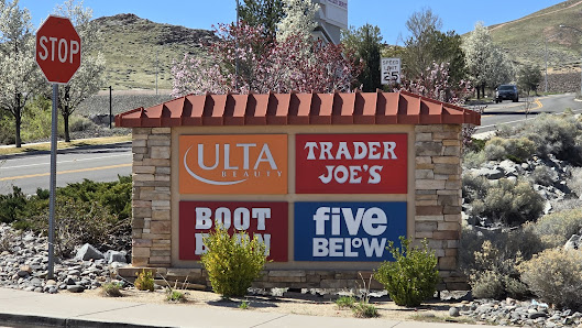 Sparks Crossing photo 1