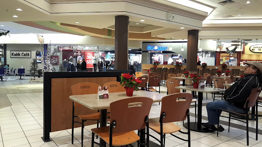 Country Club Centre photo 2