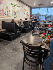 North Mall Plaza photo 2