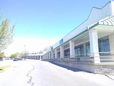 North Mall Plaza photo 4