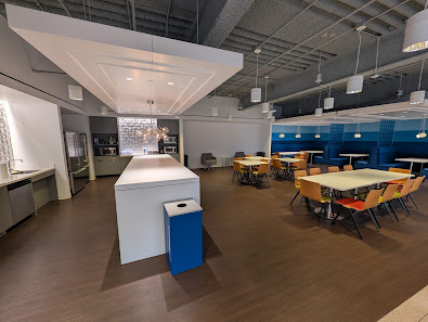 Wall Street Plaza photo 2