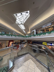 The Mall at Tuttle Crossing photo 6