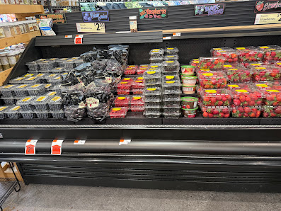 Auburn Plaza photo 2