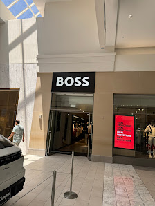 Lincolnwood Town Center photo 4