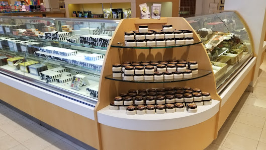 Ala Moana Plaza photo 5