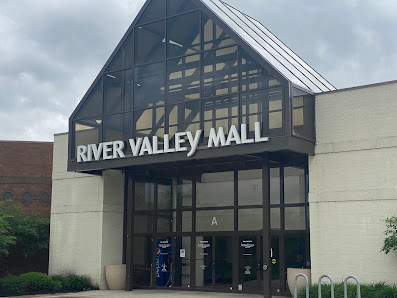 River Valley Mall photo 1