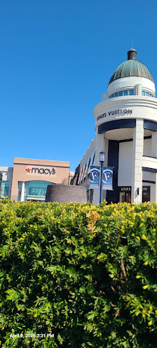 Easton Town Center photo 2