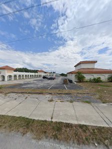 Lakeside Plaza photo 1