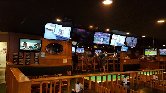 Jewell Plaza Shoppette photo 2