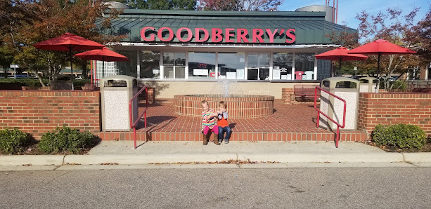 Leesville Towne Centre photo 5