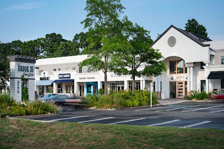 Brook 35 & West photo 5