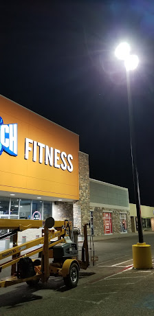 Central Plaza photo 1