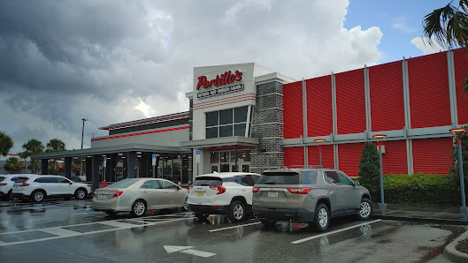 Tyrone Square photo 1