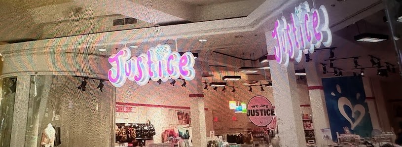 St. Charles Towne Center photo 2