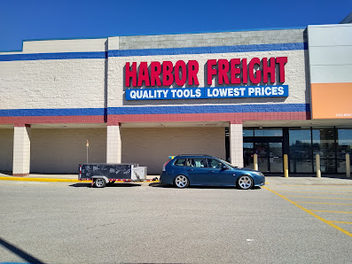 Cascade Crossing photo 1