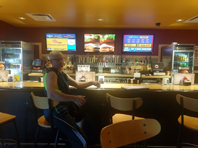 Cascade Crossing photo 2