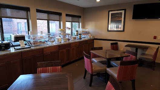 Cascade Crossing photo 4