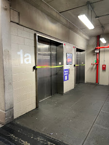 East River Plaza photo 4