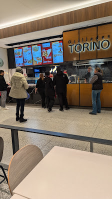 CF Fairview Pointe Claire photo 2