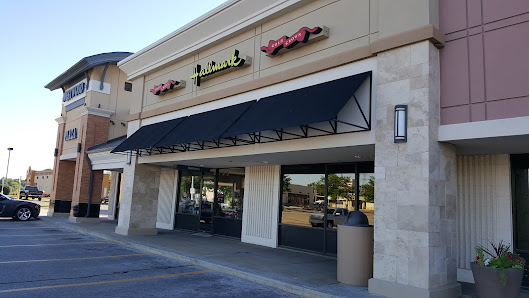 Westwood Plaza photo 6